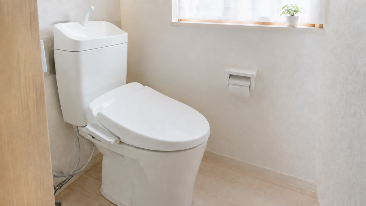 新しい温水洗浄便座を設置したトイレのイメージ